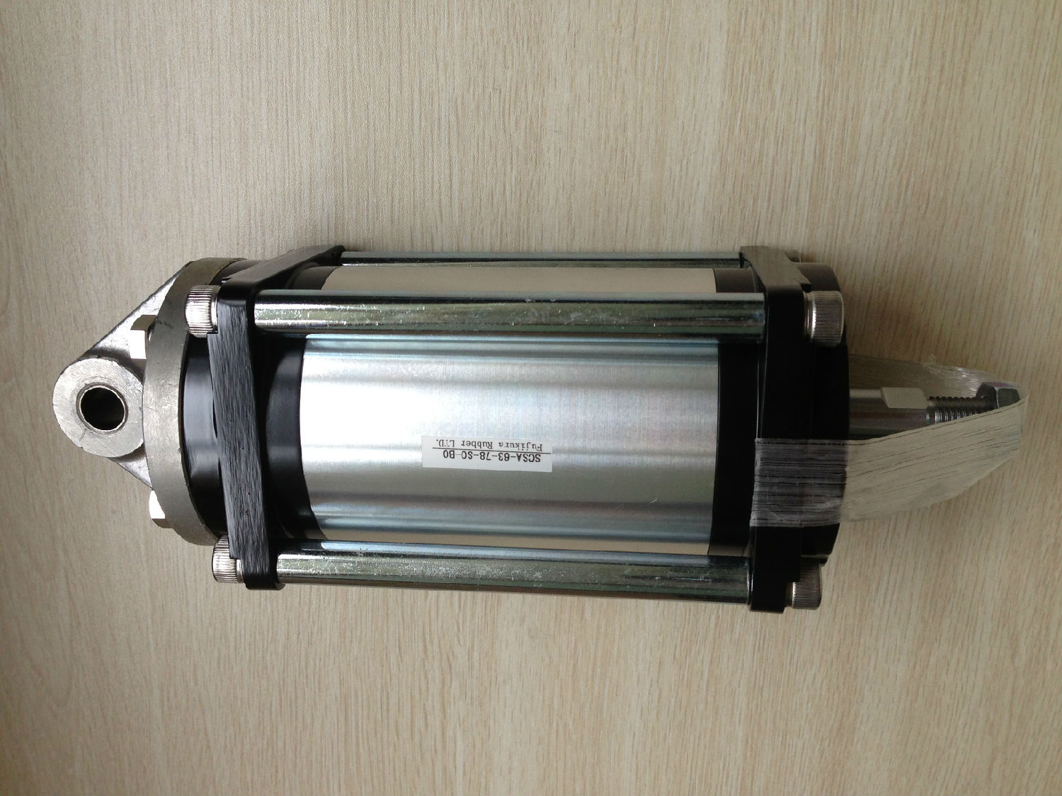 以SC標(biāo)準(zhǔn)氣缸為例，標(biāo)準(zhǔn)氣缸怎么安裝？