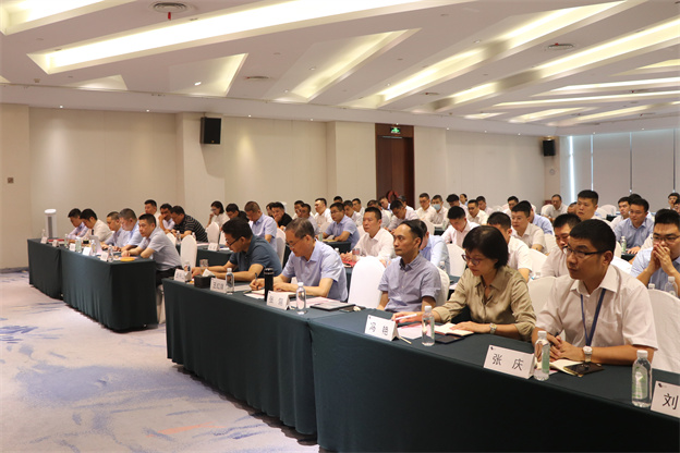 16605319571152472A4C.jpg 9.jpg