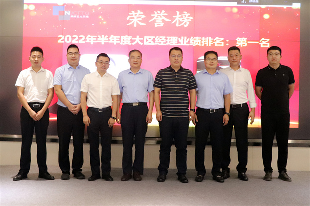 1660531993882538B5A4.jpg 6.jpg