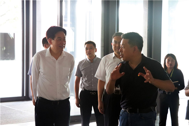 1661129553659117812A.jpg 002.jpg