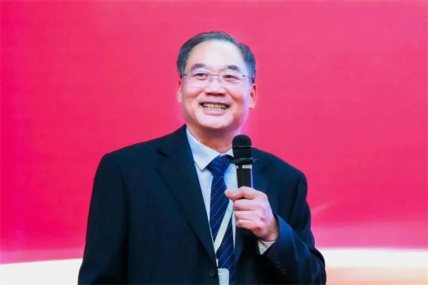 16762523466045536D2E.jpg 10.jpg