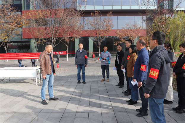 17018554039330586D74.jpg 2.jpg