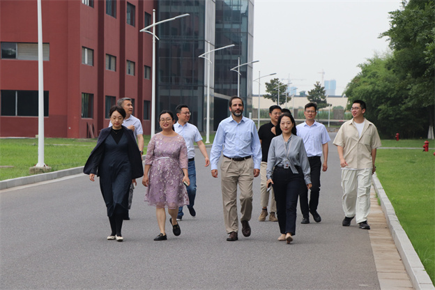 17194477428082227FF3.jpg IMG_2091.jpg