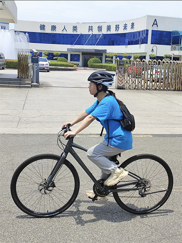 1721352679162186895C.jpg 7.jpg