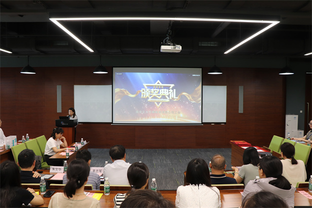 17213529131227611C6C.jpg 1.jpg