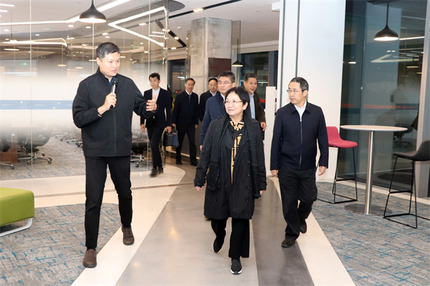 173198187310011795A0.jpg 7.jpg