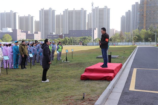 1732695695380874A4E0.jpg 8.jpg