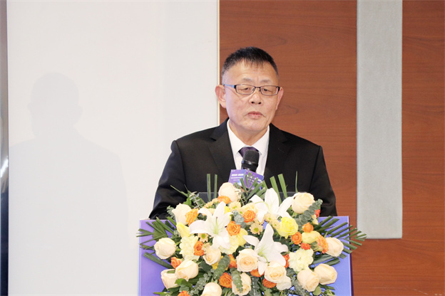 1735006596321533311D.jpg 3.7.jpg