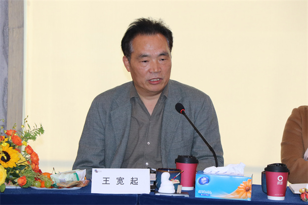 1737334746172557F2F4.jpg 4.1.jpg