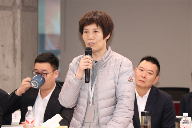 17375948875058816144.jpg 4.3.jpg