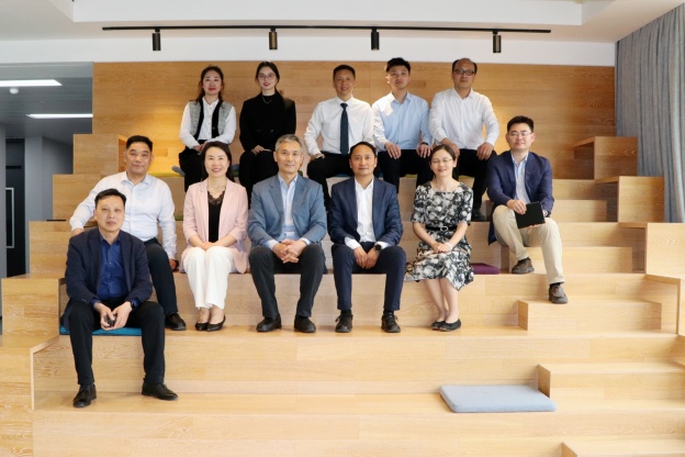 17442835311955362A52.jpg 6.JPG