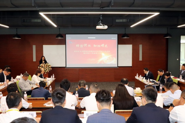 1746000006359659885B.jpg 1.jpg