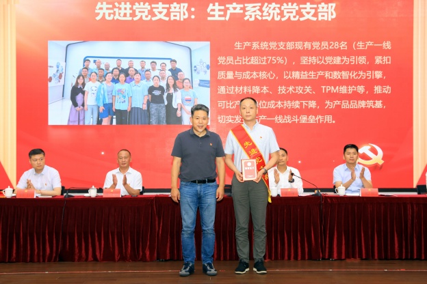 1749816686114361DBB1.jpg 6.1.JPG