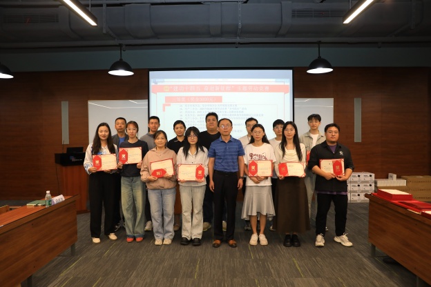 1758708572105229D4BC.jpg 2-4.JPG